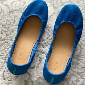 Cobalt blue Tieks
